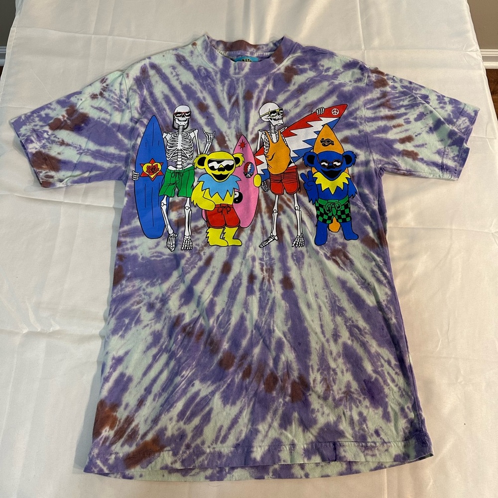 Two Market tie dye shirts size small